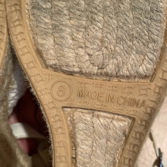 Chico's Sasha Crochet Espadrille Wedges size 8 - Picture 8 of 12